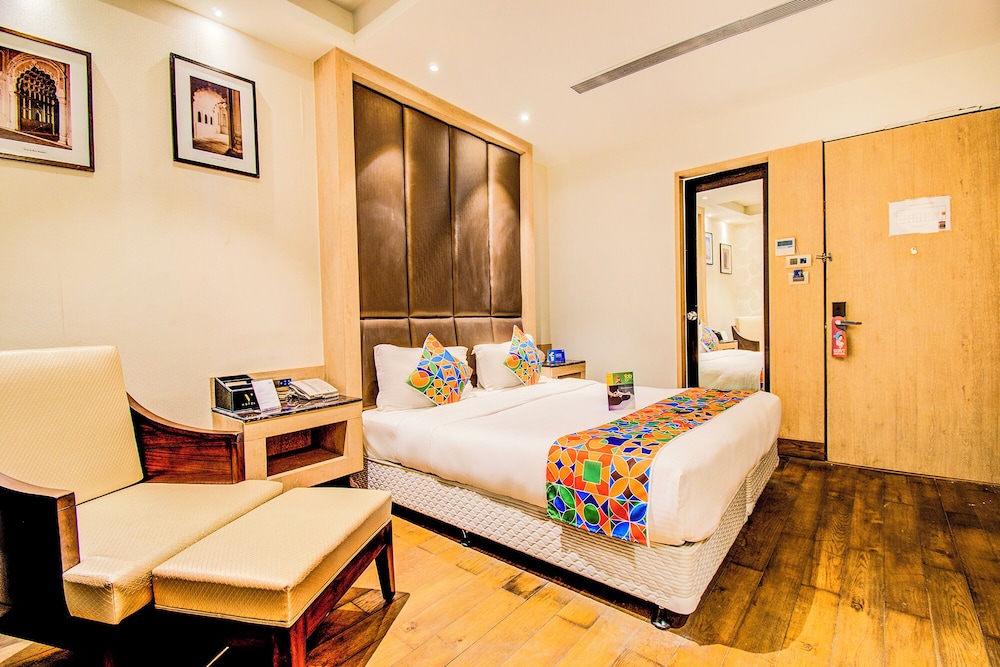 Fabhotel Hotel V Charbagh 10/26