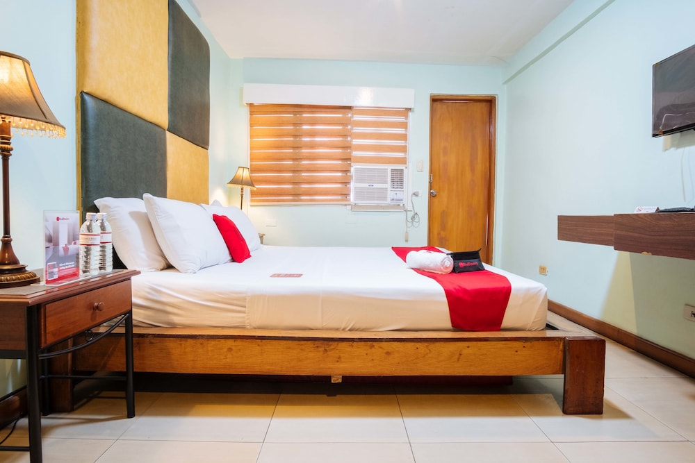 Reddoorz Timog Avenue Quezon City 25/58