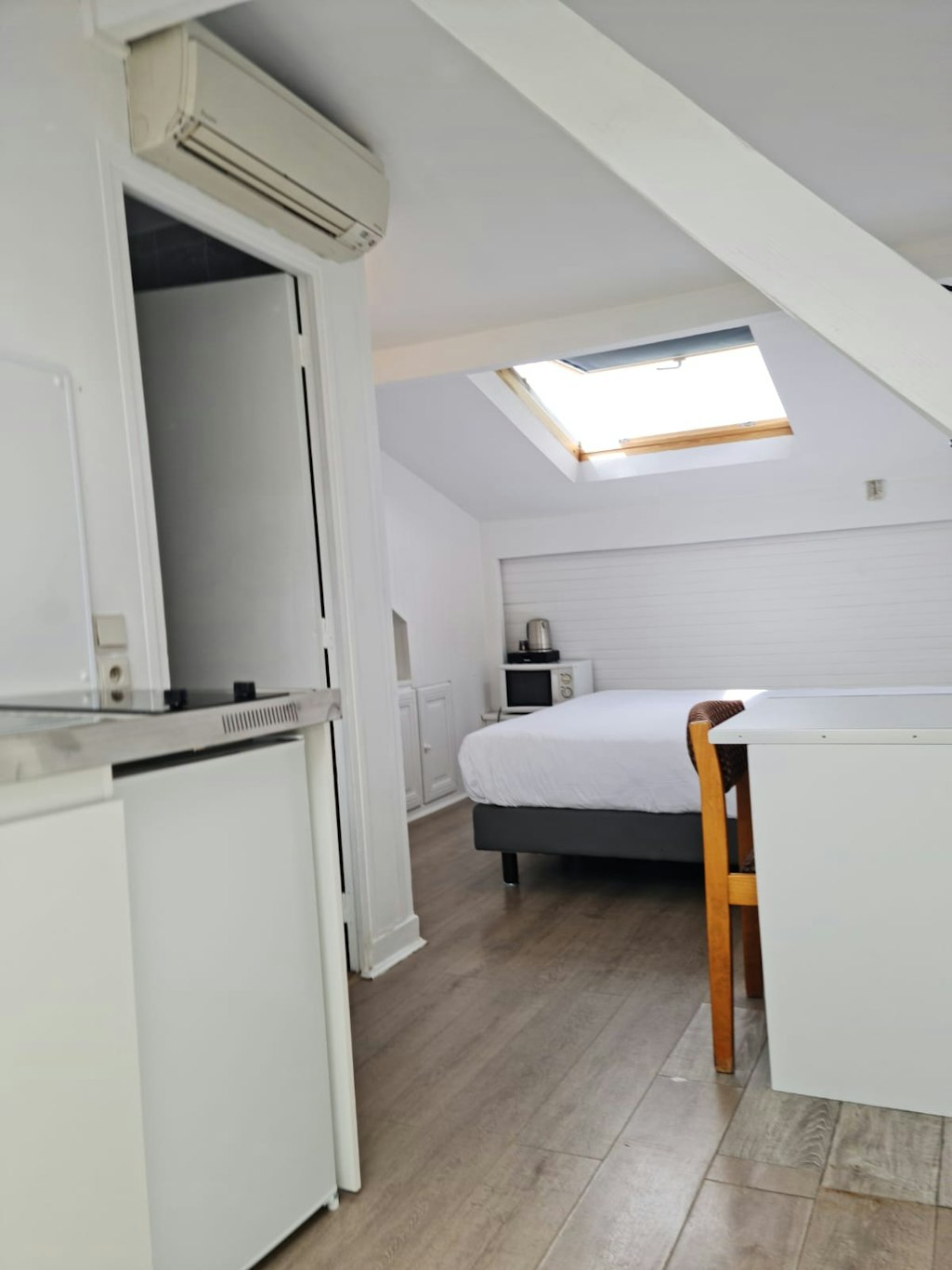 PANAM HOTEL PARIS GAMBETTA (ex Superhotel) 31/50