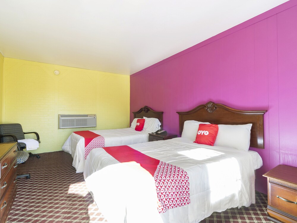 Hotel Brookhaven MS Hwy 51 North 21/34