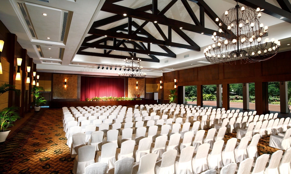 Pelangi Beach Resort and Spa 16/74