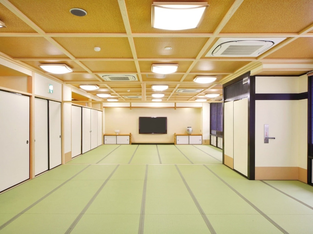 Hotel Chatelet Inn Kyoto 24/33