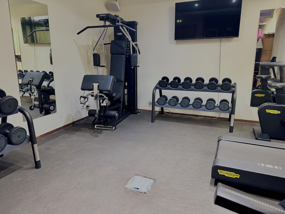 Ibis Styles Dakar 30/67