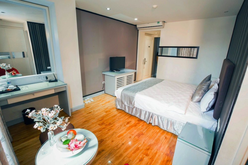SUPERIOR, DOUBLE BED