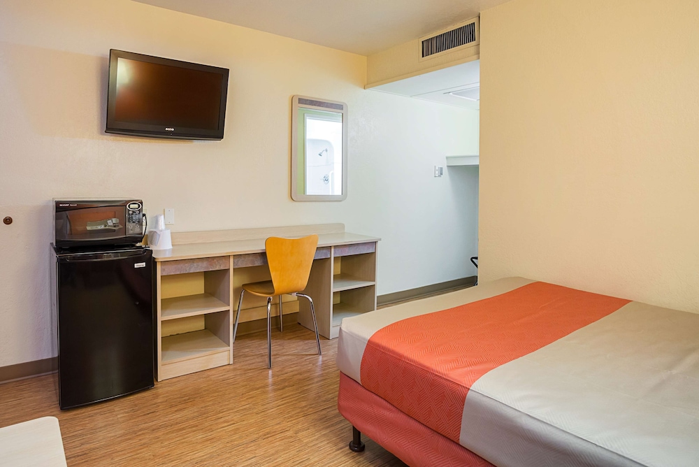 Motel6 Holbrook, AZ 33/62