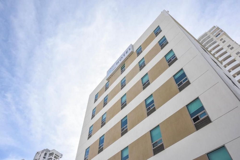 Av Inn Hotel 9/67