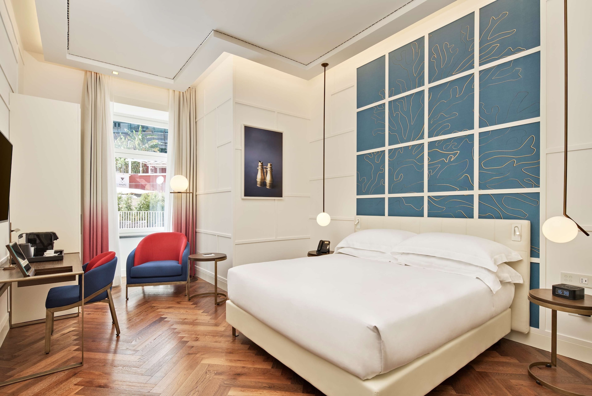 JUNIOR SUITE, KING BED, SEA VIEW, TERRACE
