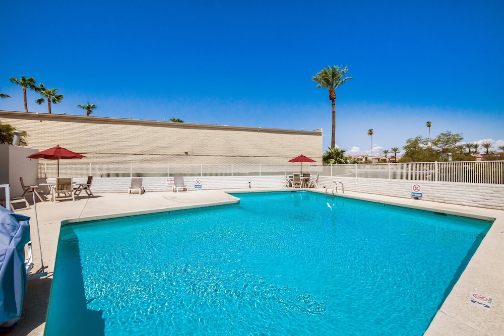 Motel6 Youngtown, AZ - Phoenix - Sun City in Youngtown - AZ