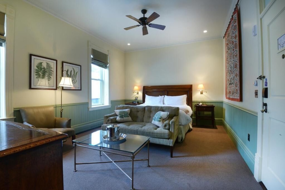 New Sheridan Hotel 12/34