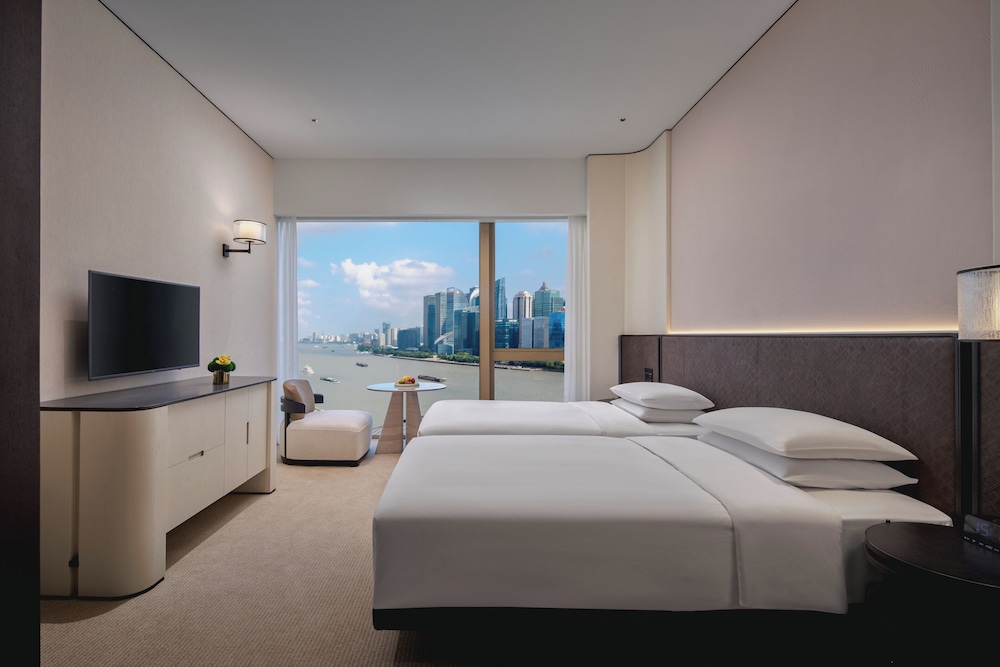 Room, Twin Beds, River View, Pearl Tower
