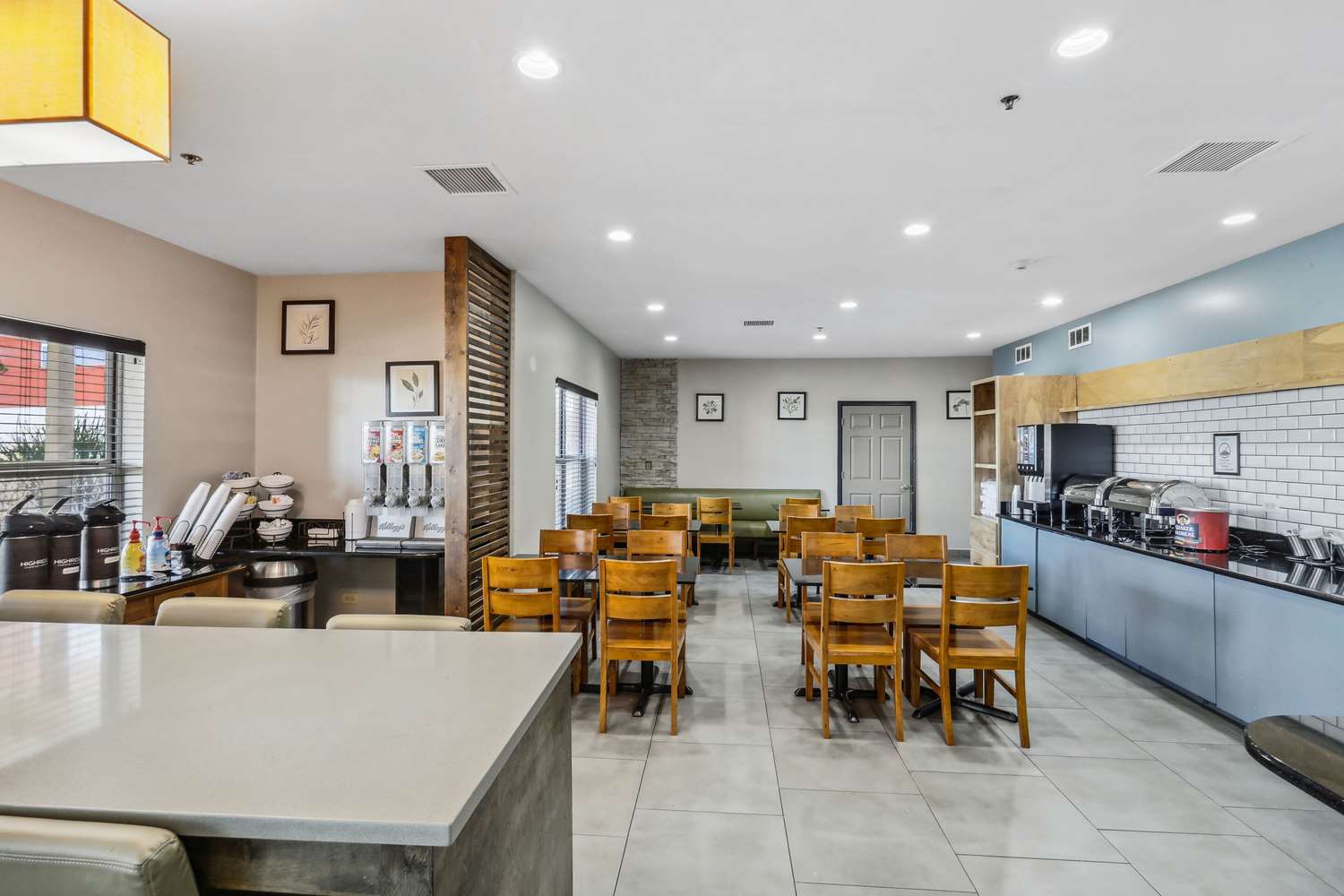 Country Inn & Suites By Radisson Chicago O'hare South Il 25/36