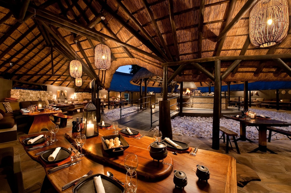 Mokuti Etosha Lodge 60/69