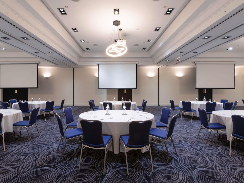 Novotel Melbourne Glen Waverley 44/50