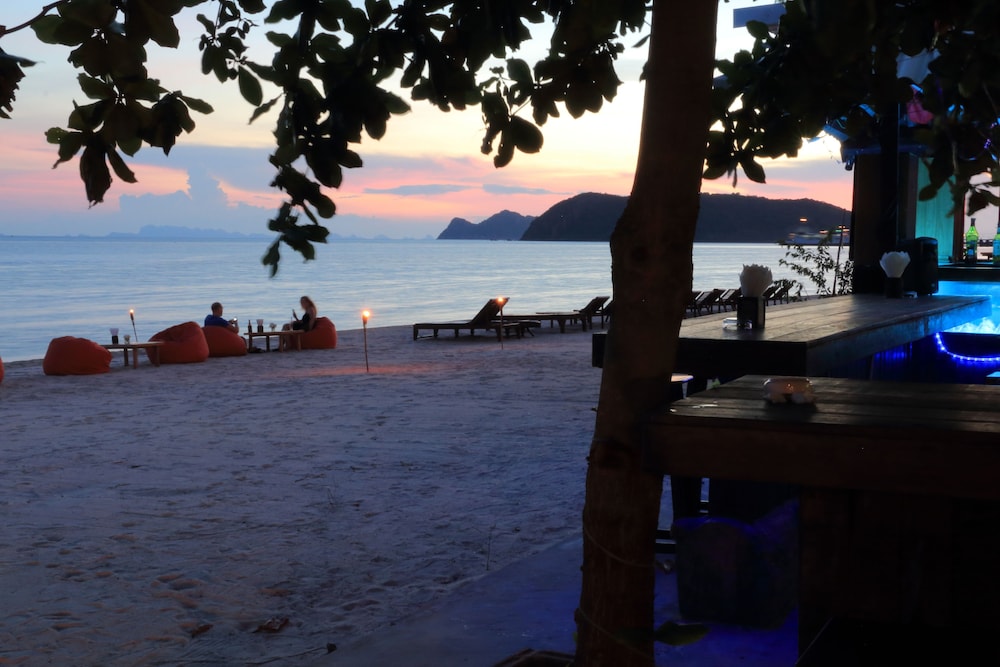 Da Kanda Villa Beach Resort 63/69