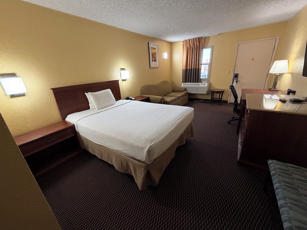 Nendels Inn and Suites Dodge City Airport 21/35