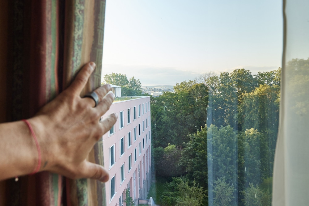 co56 Hotel Chemnitz 7/50