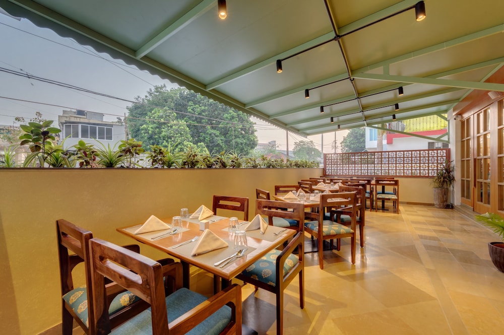 The Beacon Hotel Vadodara 27/30
