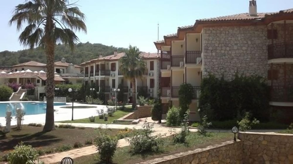 TELMESSOS HOTEL 52/58