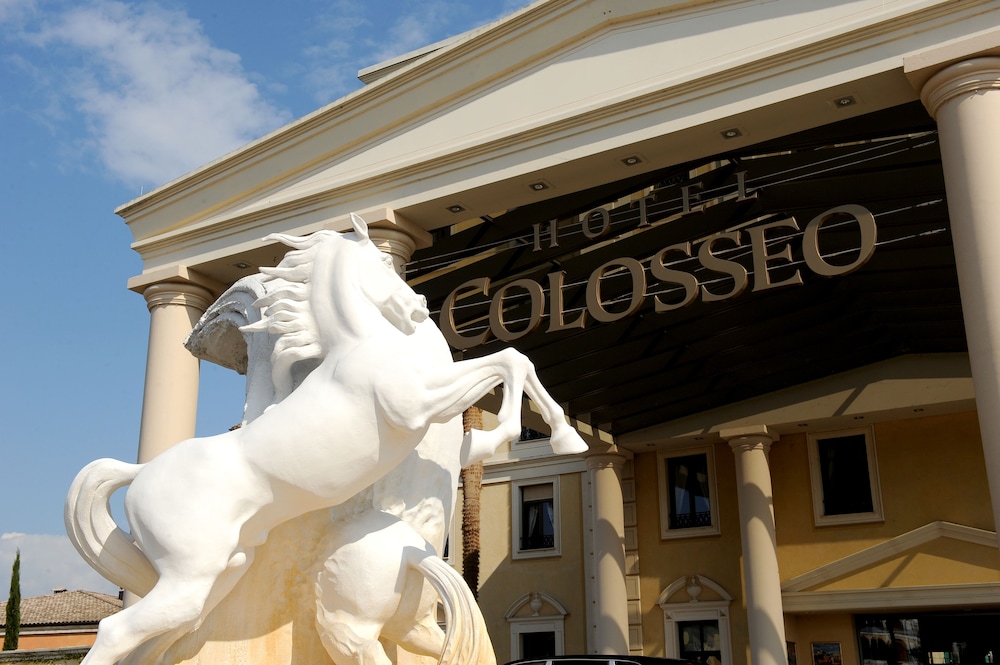 Europa-Park Freizeitpark & Erlebnis-Resort, Hotel Colosseo 30/68