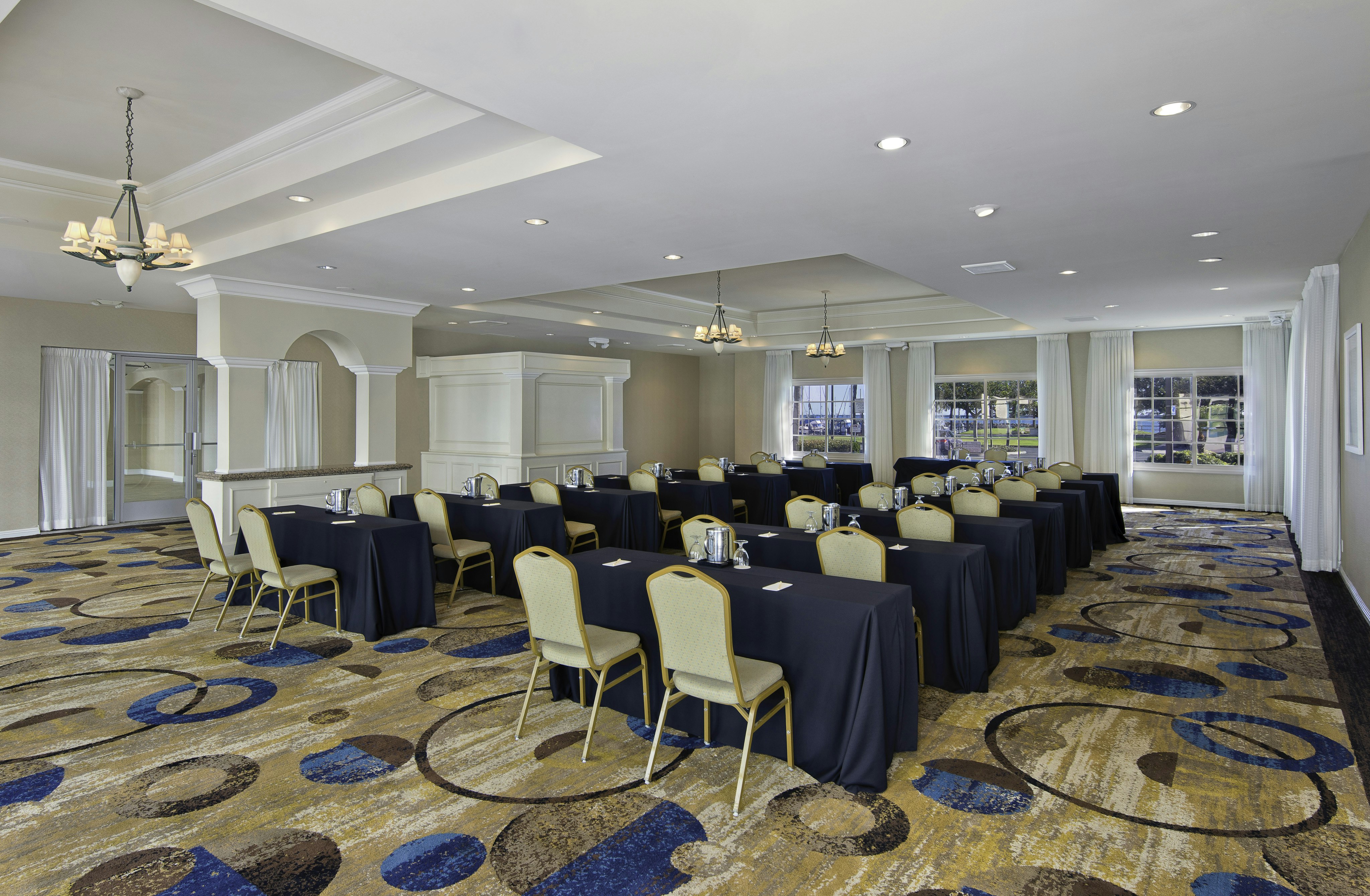DOUBLETREE BY HILTON SAN PEDRO - PORT OF LOS ANGELES 51/65