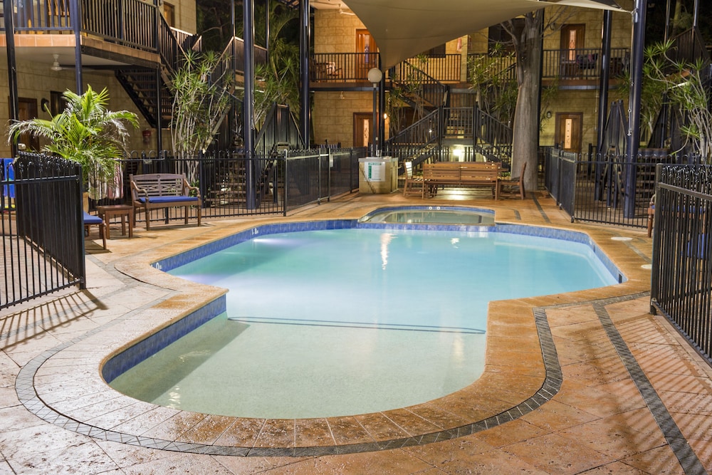 Blue Seas Resort 1/74