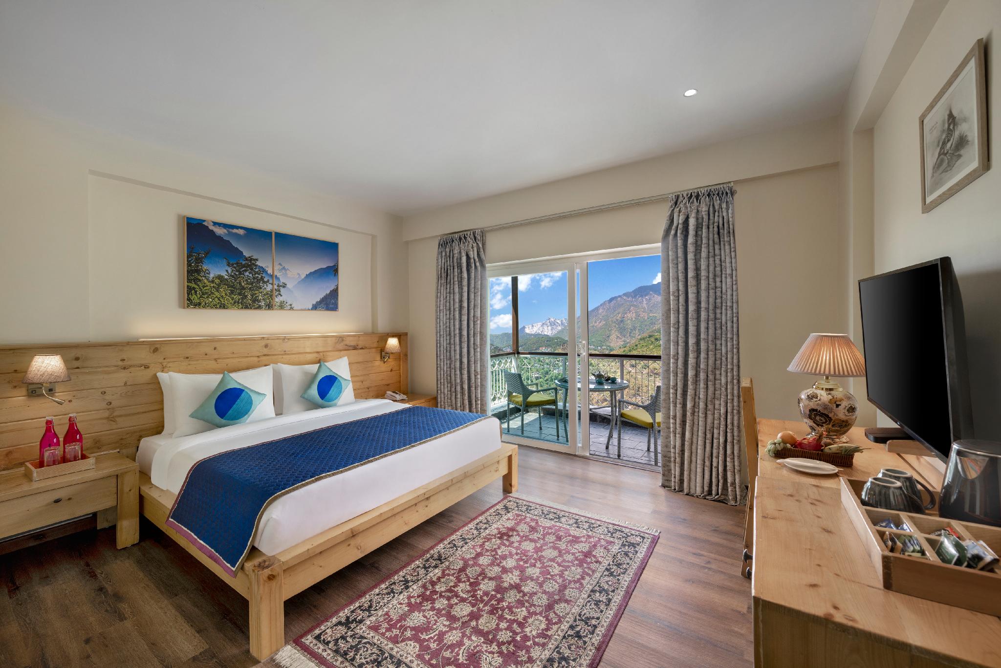 Monal, Suite, Balcony