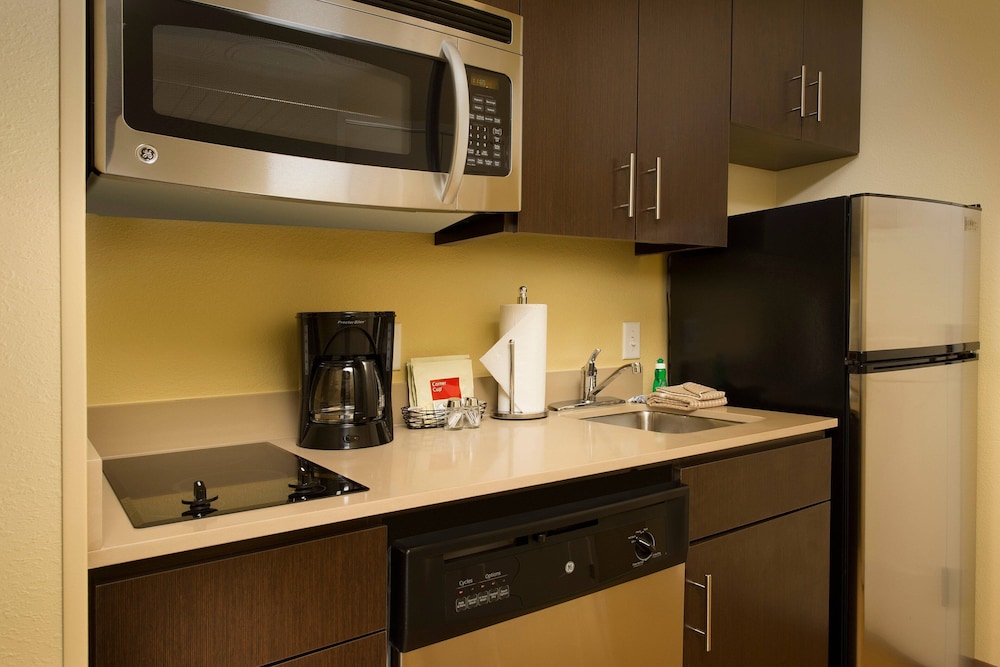 TownePlace Suites by Marriott Dallas DFW Airport North/Grapevine 48/50