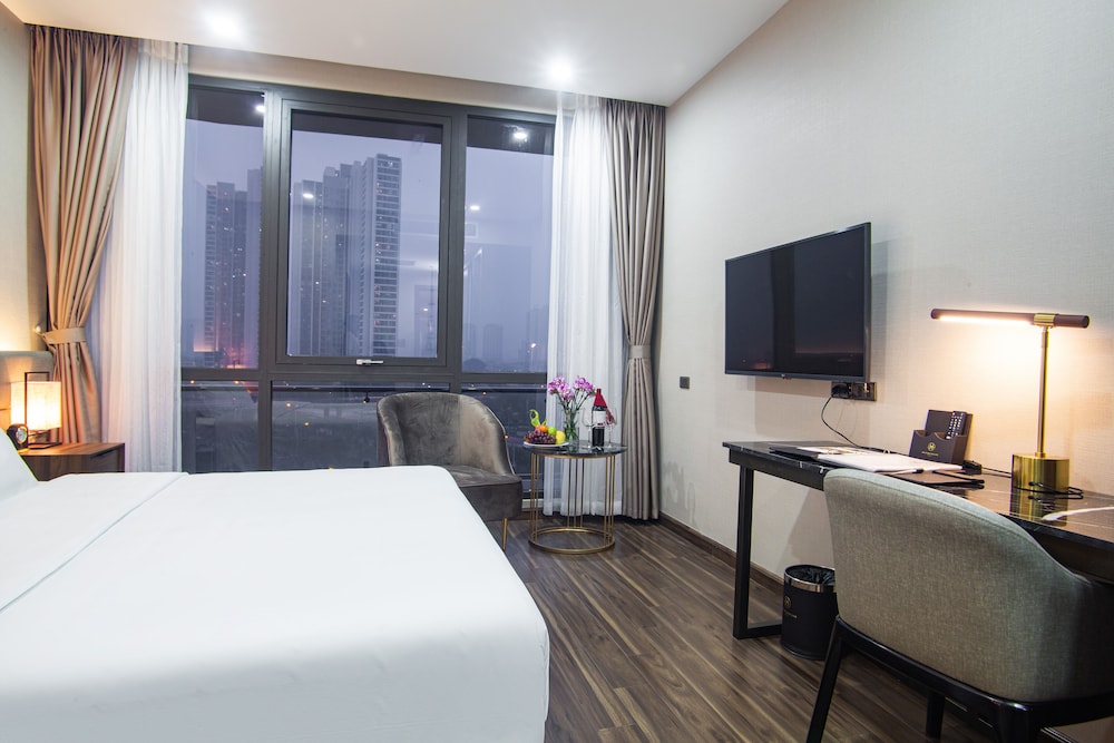 Western Skyline Hotel 12/29