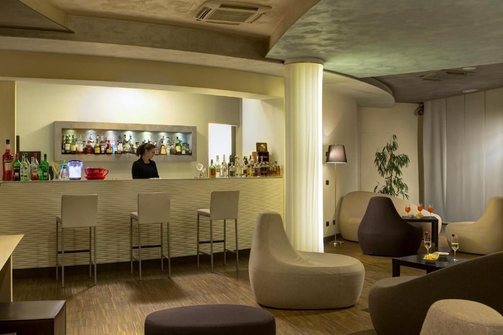 Hotel Aqua 36/50
