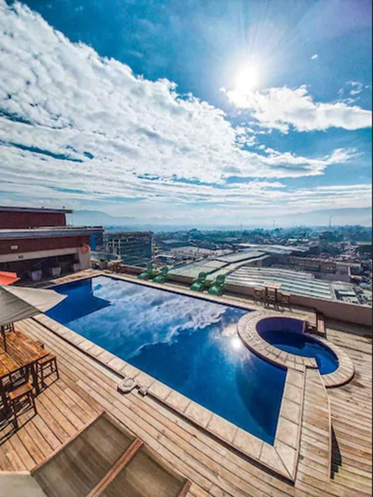 Latam Hotel Plaza Pradera Quetzaltenango 43/47