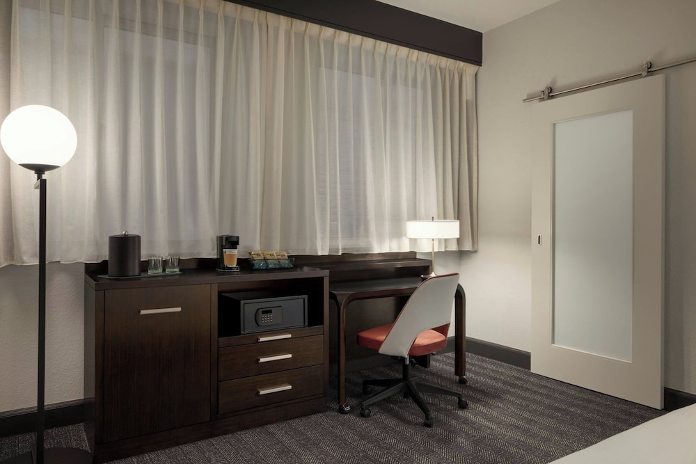 Courtyard by Marriott San Francisco Union Square 38/49
