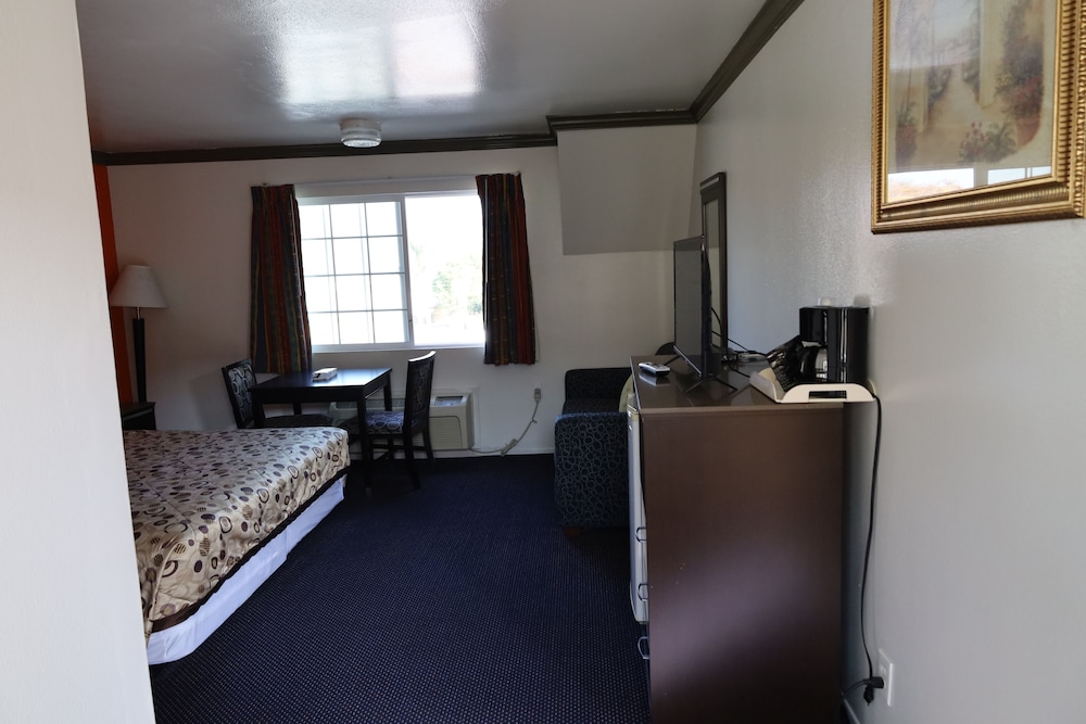 Lambert Inn 35/56