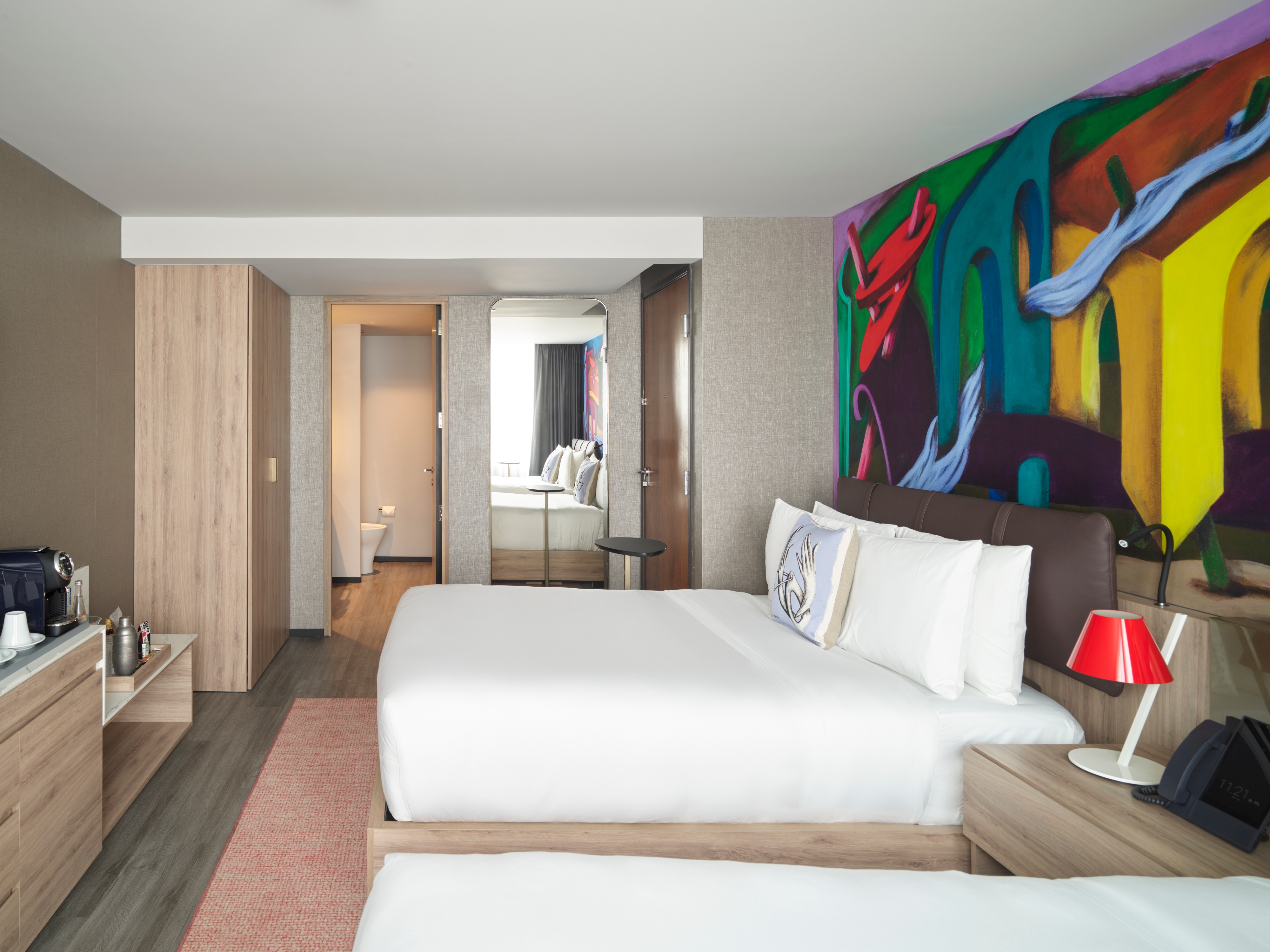 Skyline, Superior, Double Bed