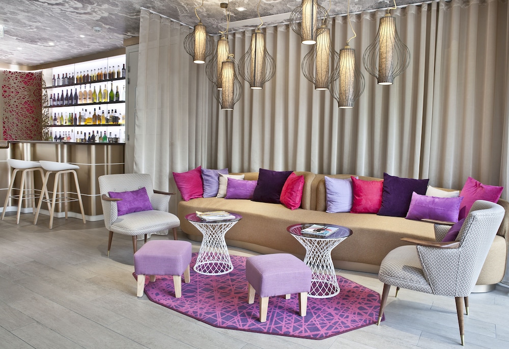 Hotel Eiffel Segur 44/69