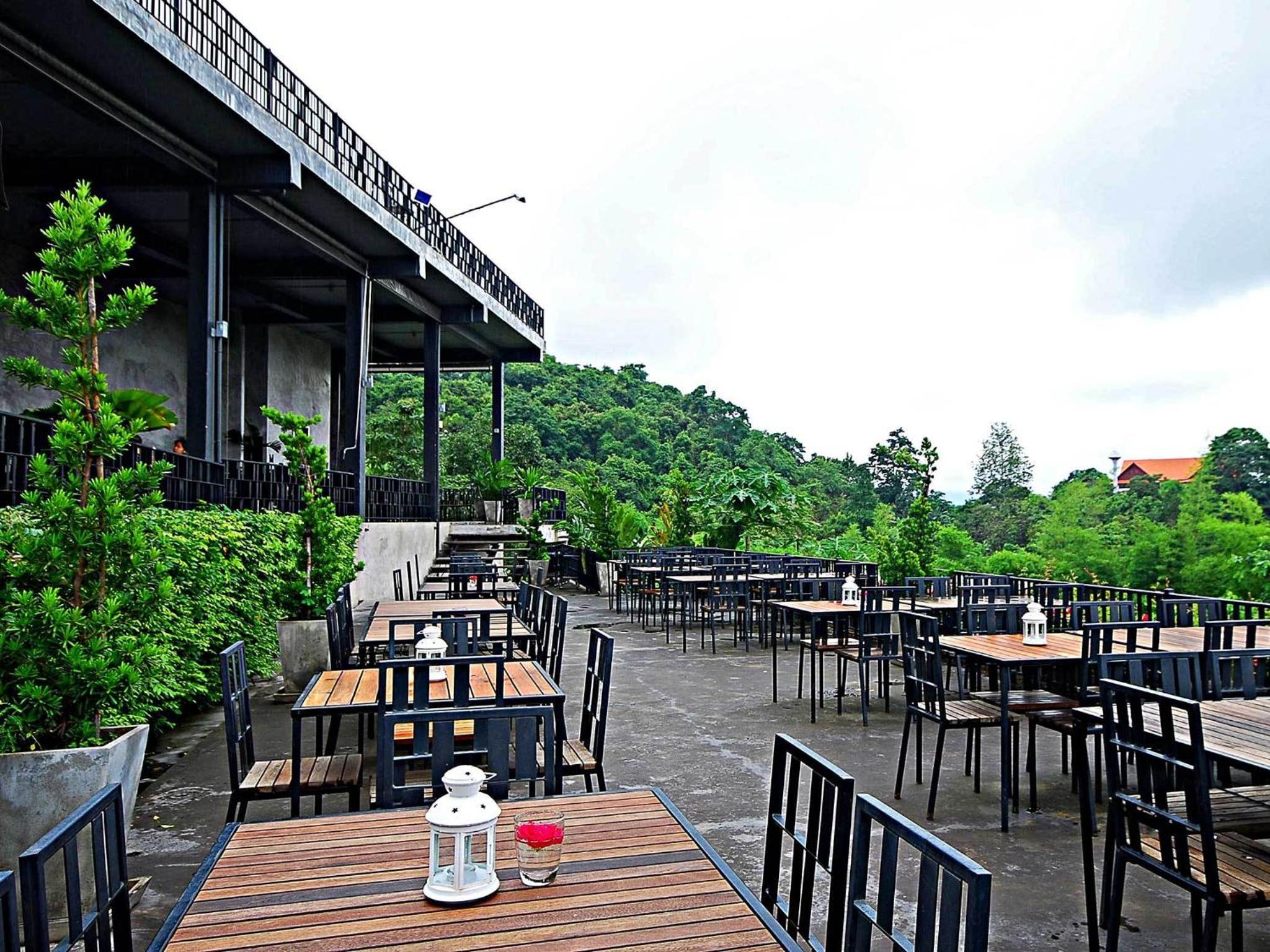 Veravian Resort 34/48