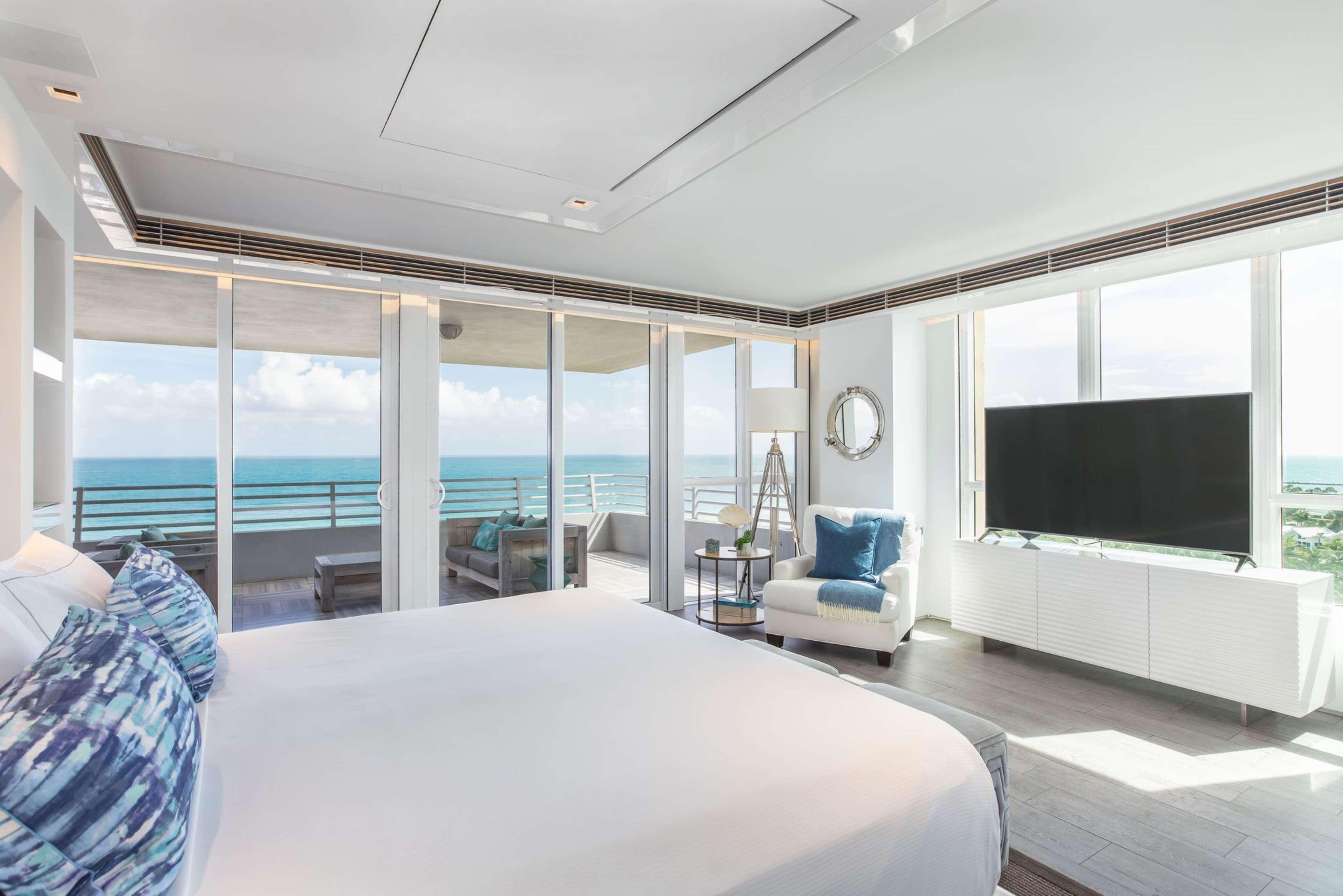 2 BEDROOMS, PENTHOUSE, 2 KING BEDS, OCEAN FRONT, ROOFTOP POOL
