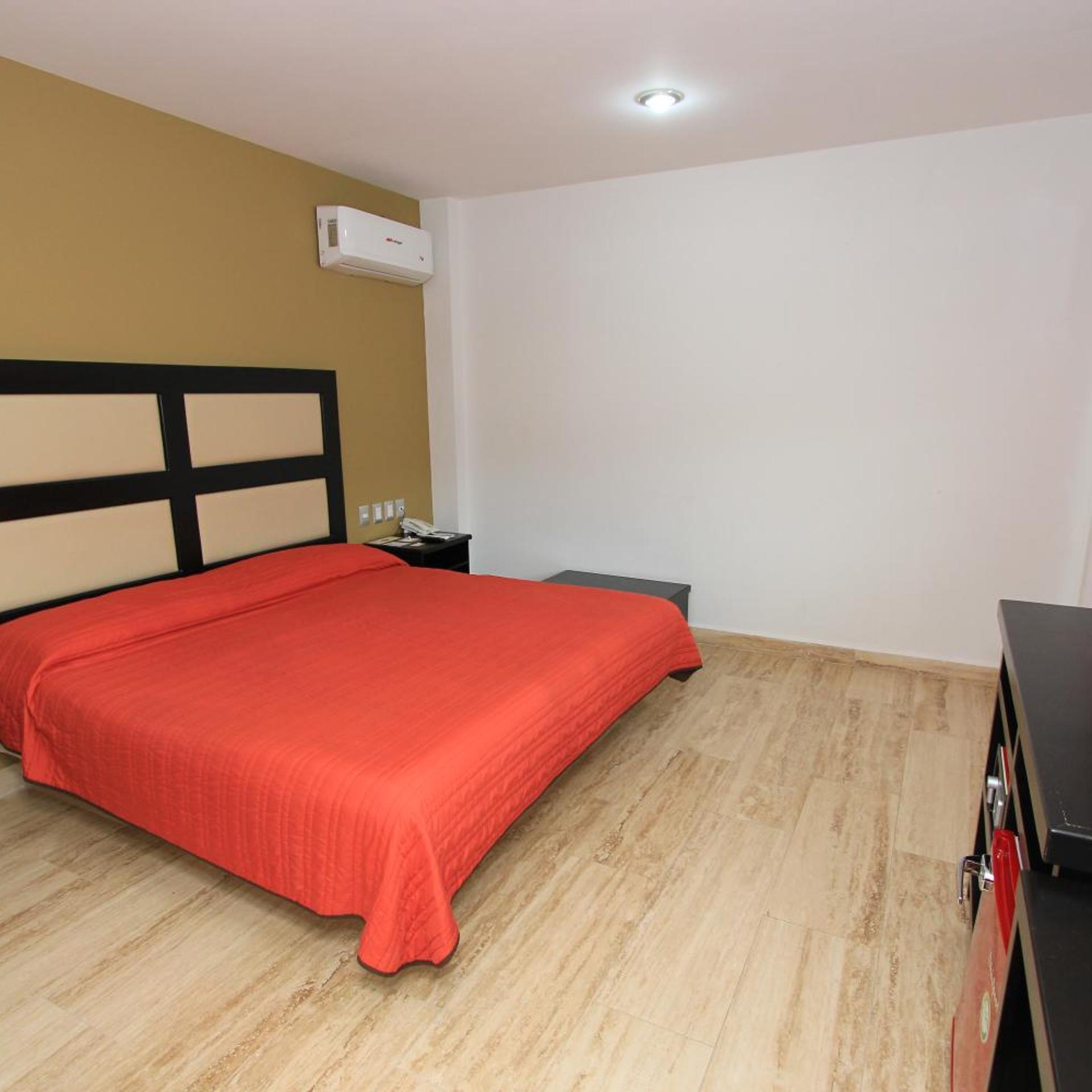 Hotel 5 Inn 16/50