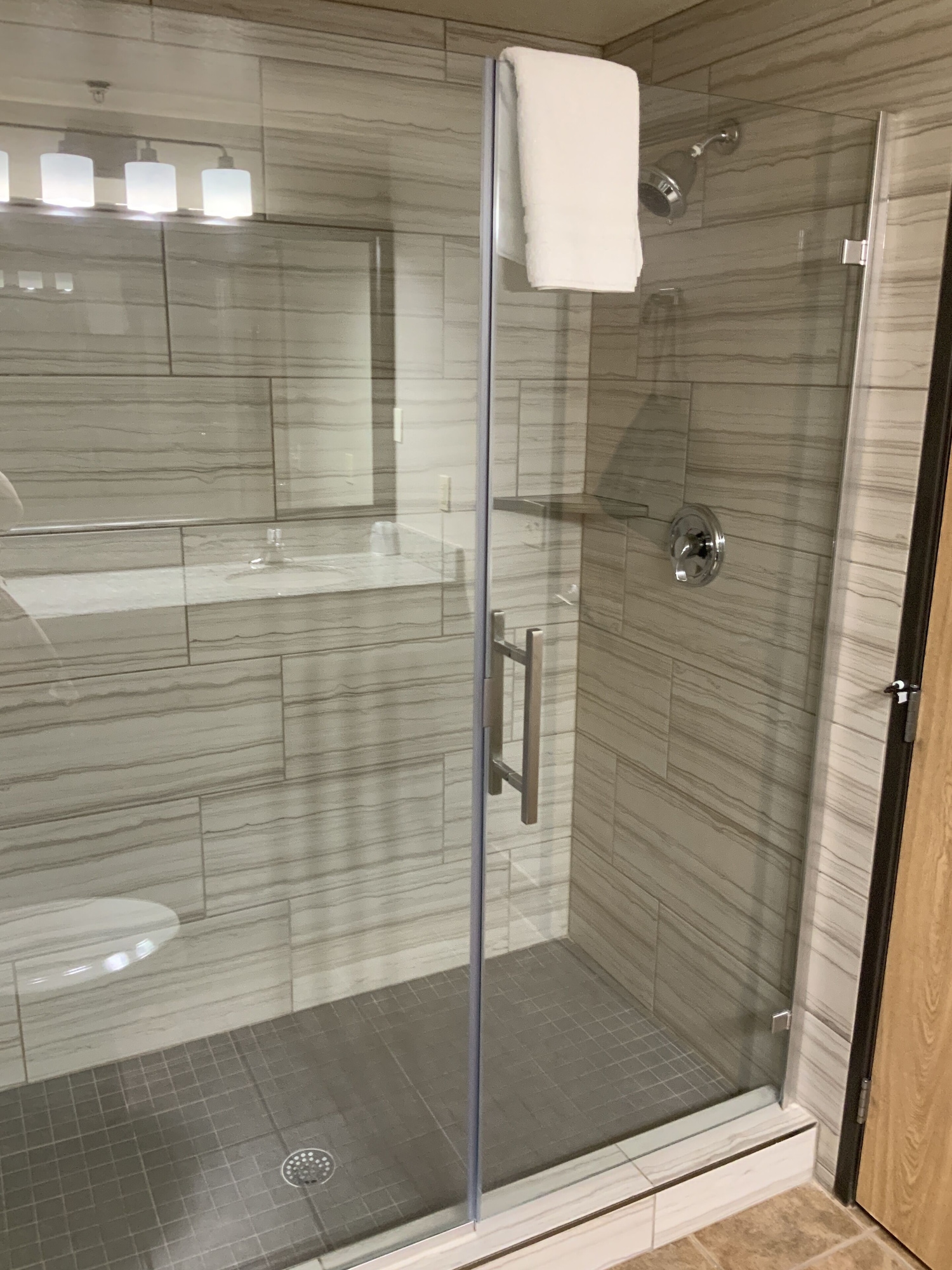 جناح بسرير كينج وسرير كوين، Best Western Sawtooth Inn & Suites 8/8