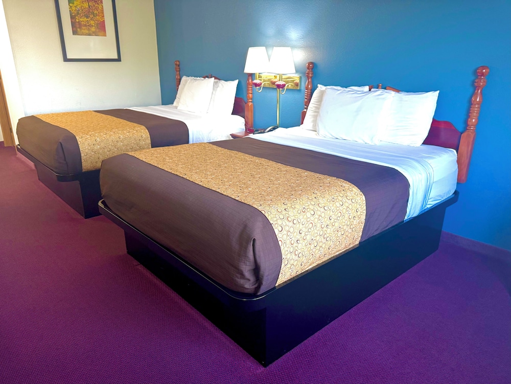 Scenic Hills Inn 17/55