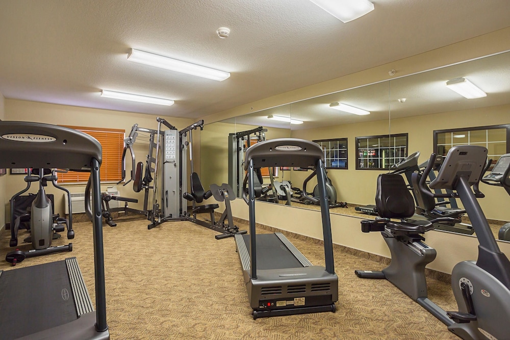 Birch Hill Suites Clarksville 19/35