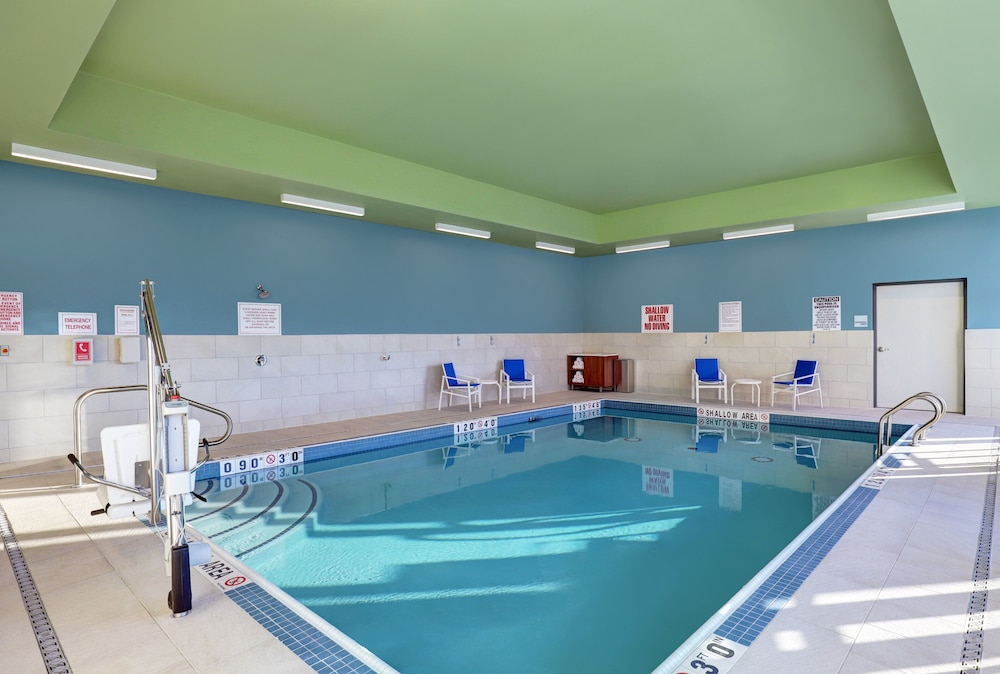 Candlewood Suites Kingston West 26/62