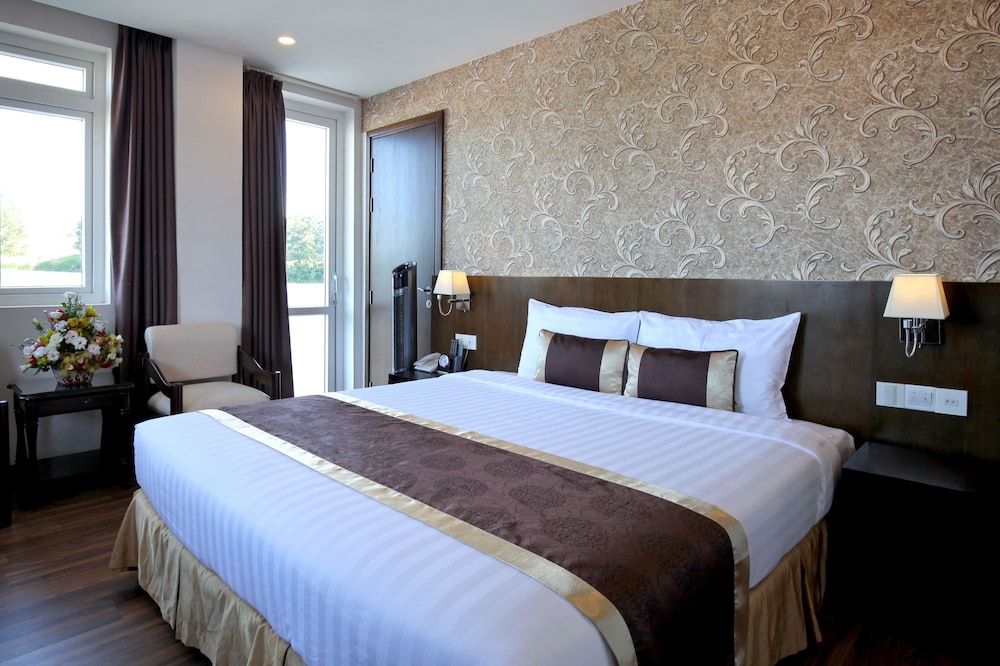 Kings Hotel Dalat 15/34