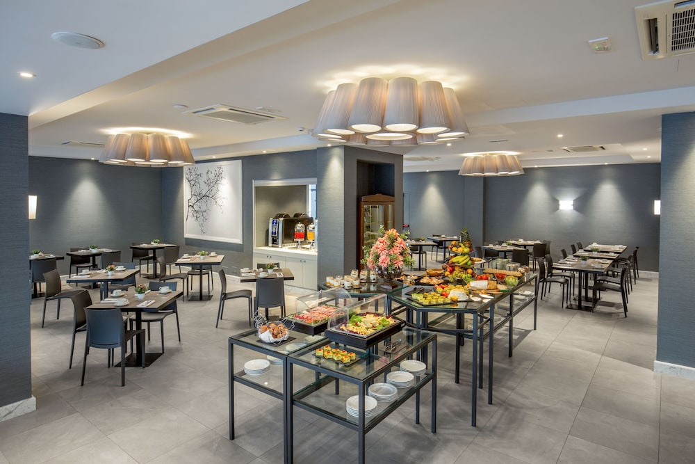 Hotel American Palace Eur 44/57