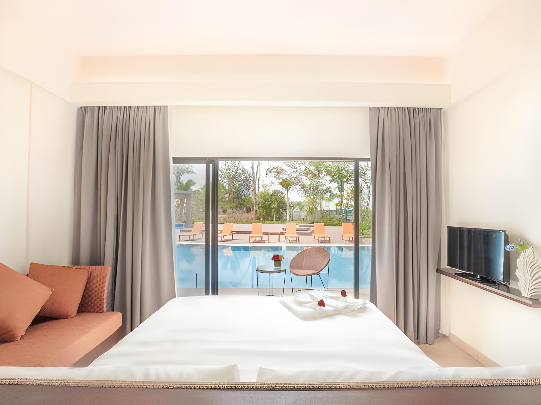 Lagoon, Direct Pool Access, Pool Wing
