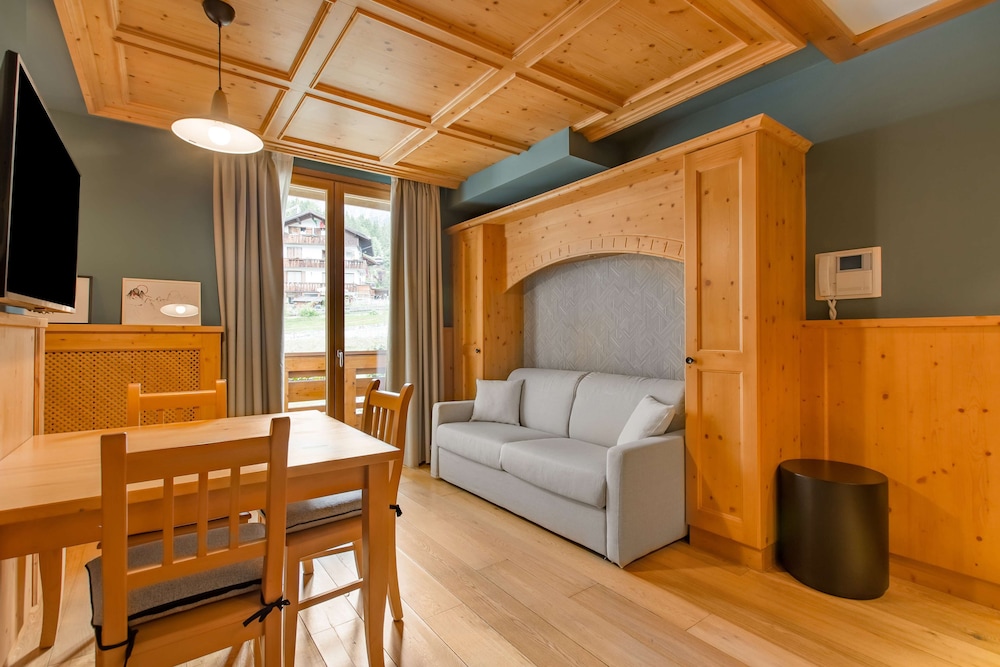 Radisson Residences Savoia Palace Cortina d’Ampezzo 38/65