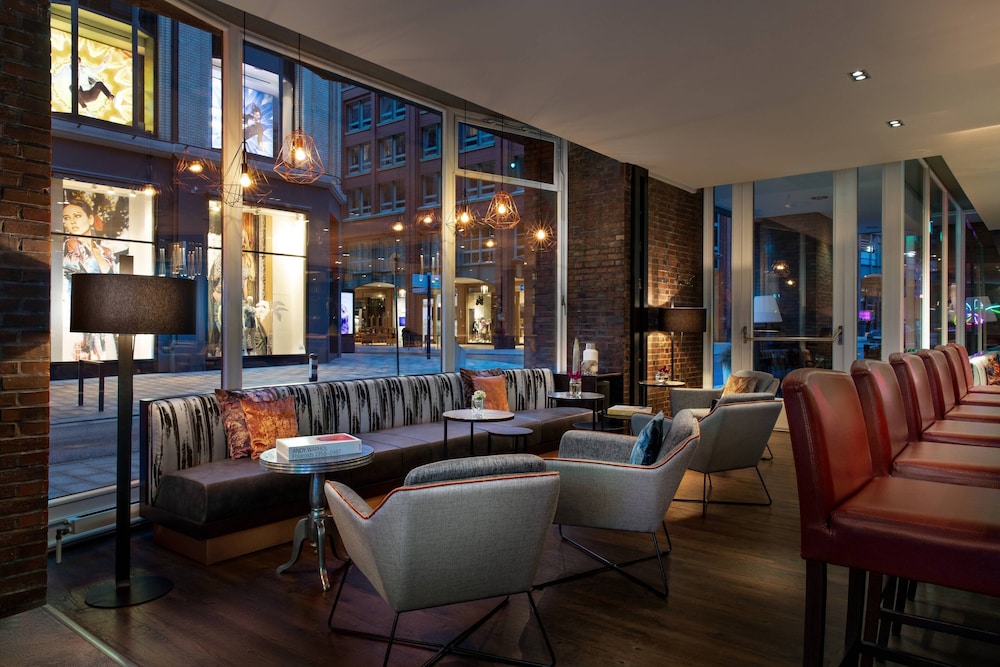 Renaissance Hamburg Hotel 47/63