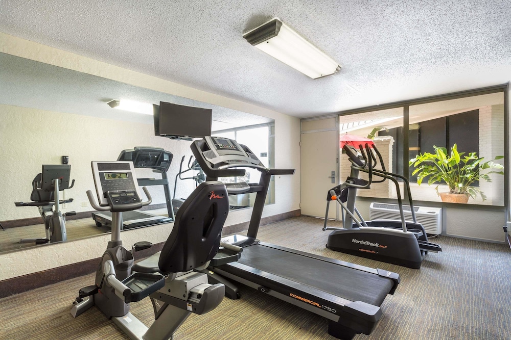 Ramada by Wyndham Houma 9/27