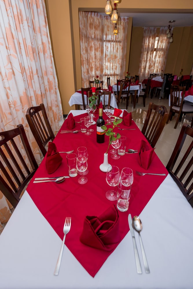 Wudasie Castle Hotel 28/28