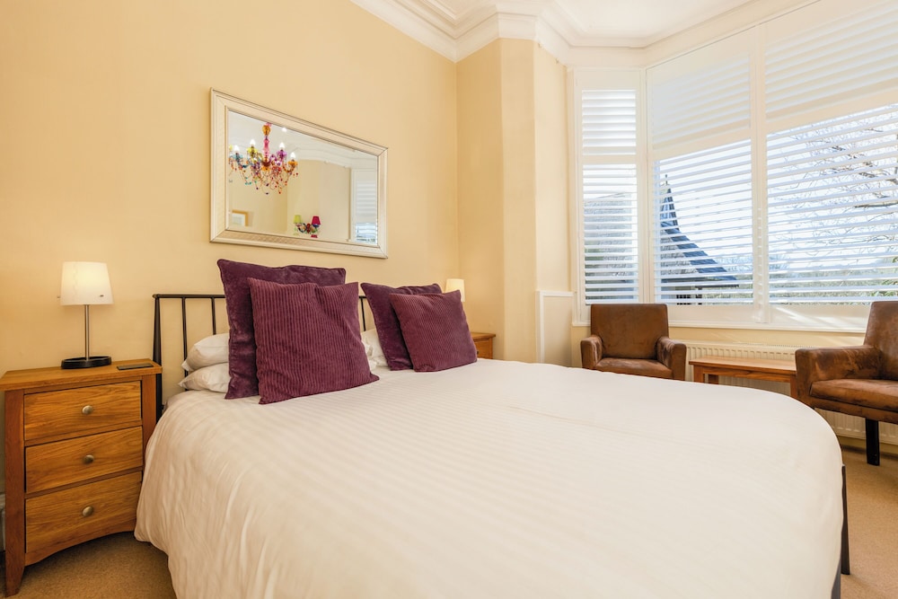 غرفة قياسية بسرير مزدوج، The Gables Guest House 2/3