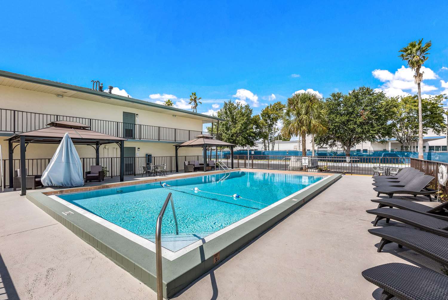 Baymont by Wyndham Orlando Downtown 20/20